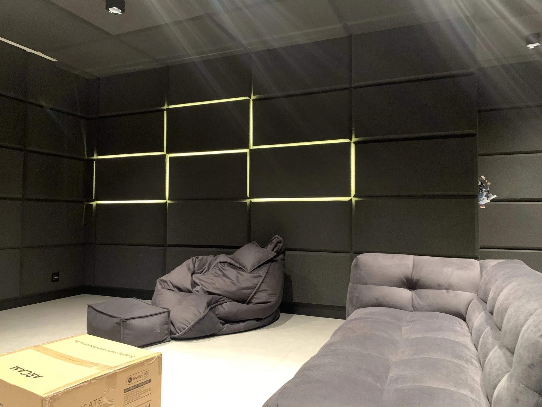 Kino domowe z projektorem